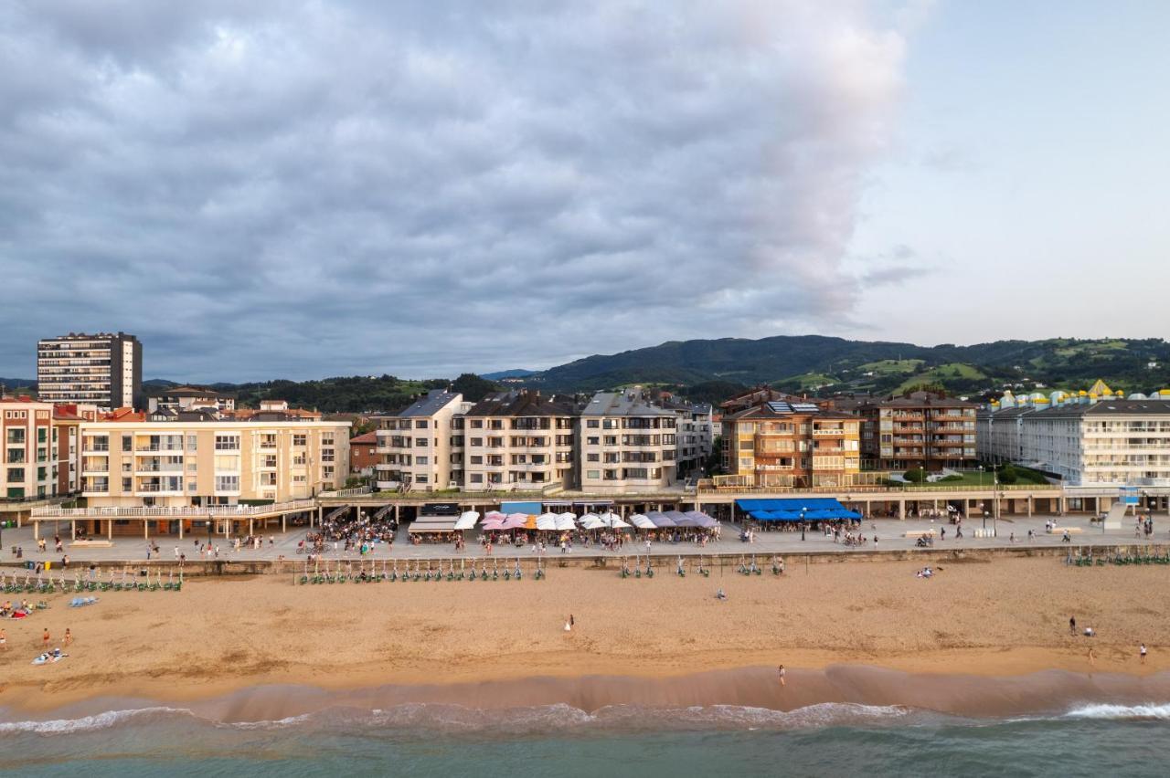 Zarautz Beach With Parking By Aston Rentals Exteriör bild