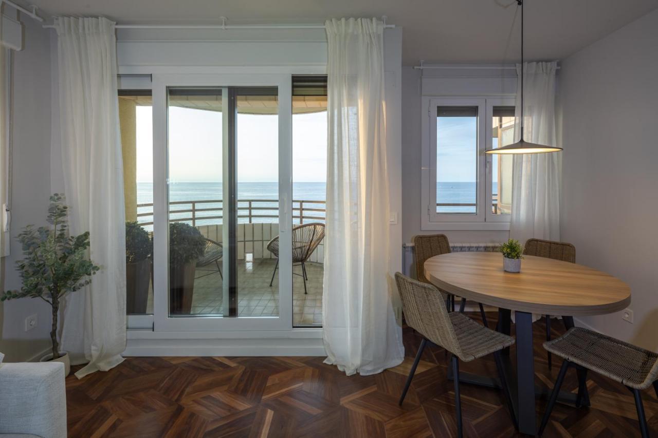 Zarautz Beach With Parking By Aston Rentals Exteriör bild